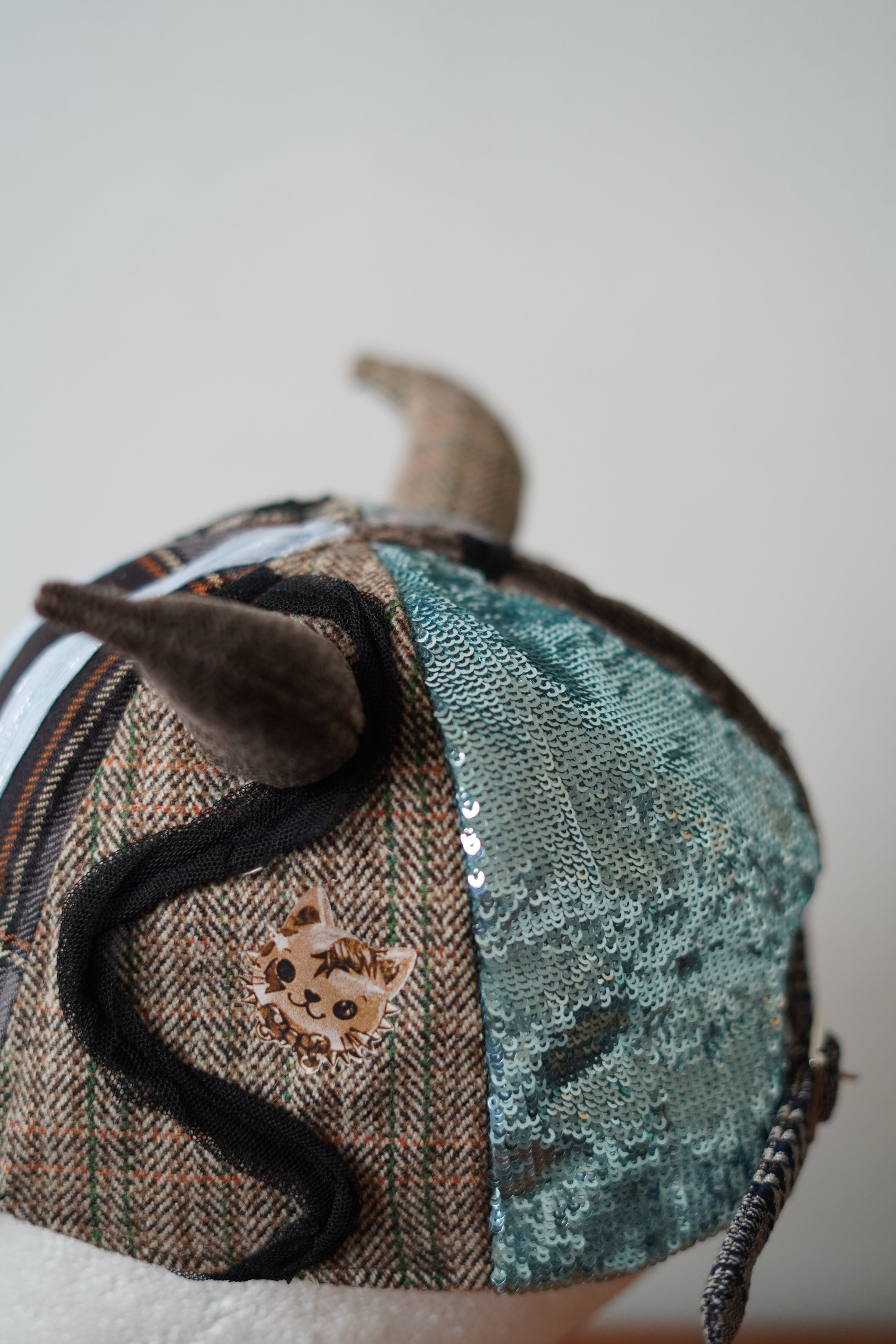 Castaneda Cap