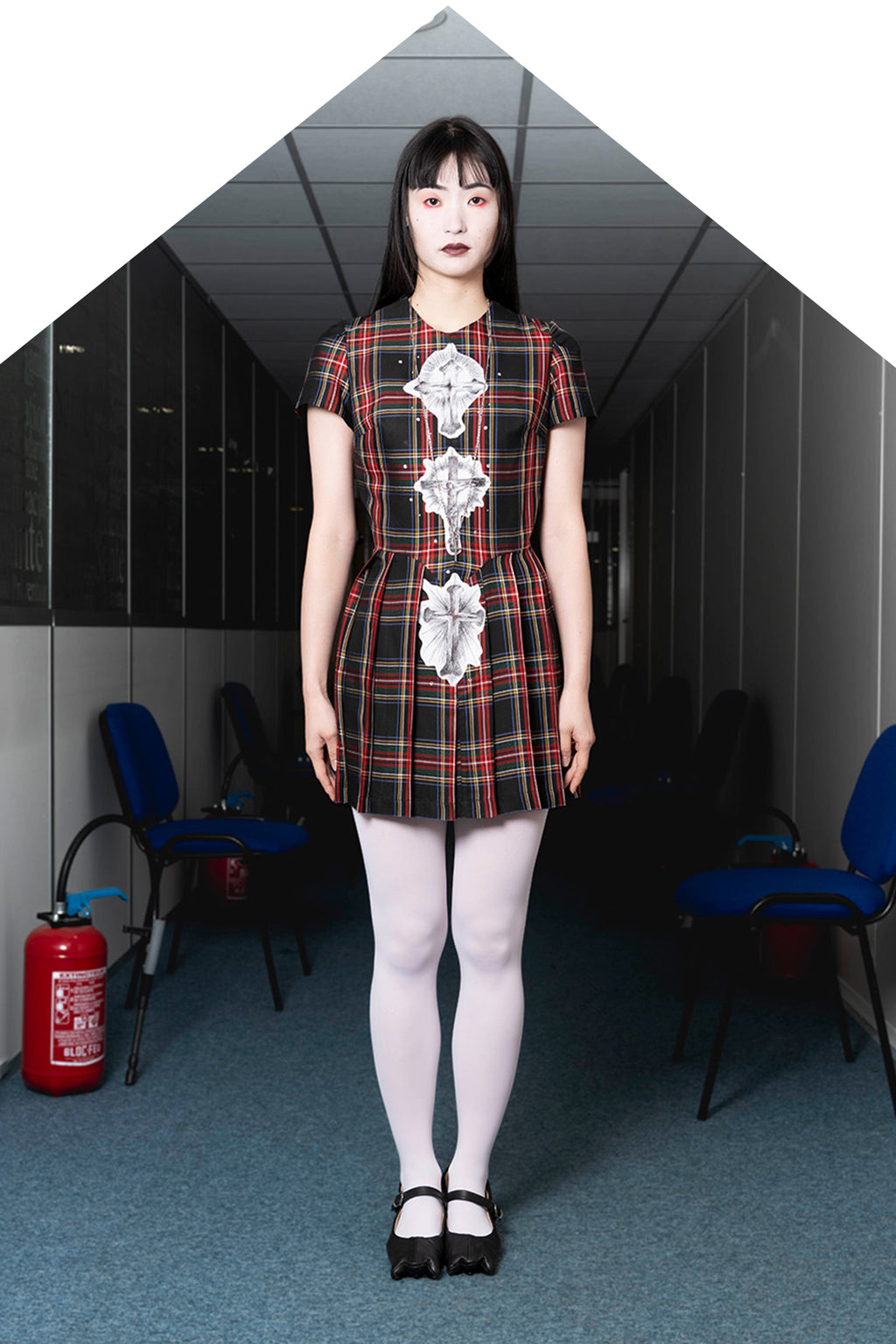 Empruntez la robe Castaneda