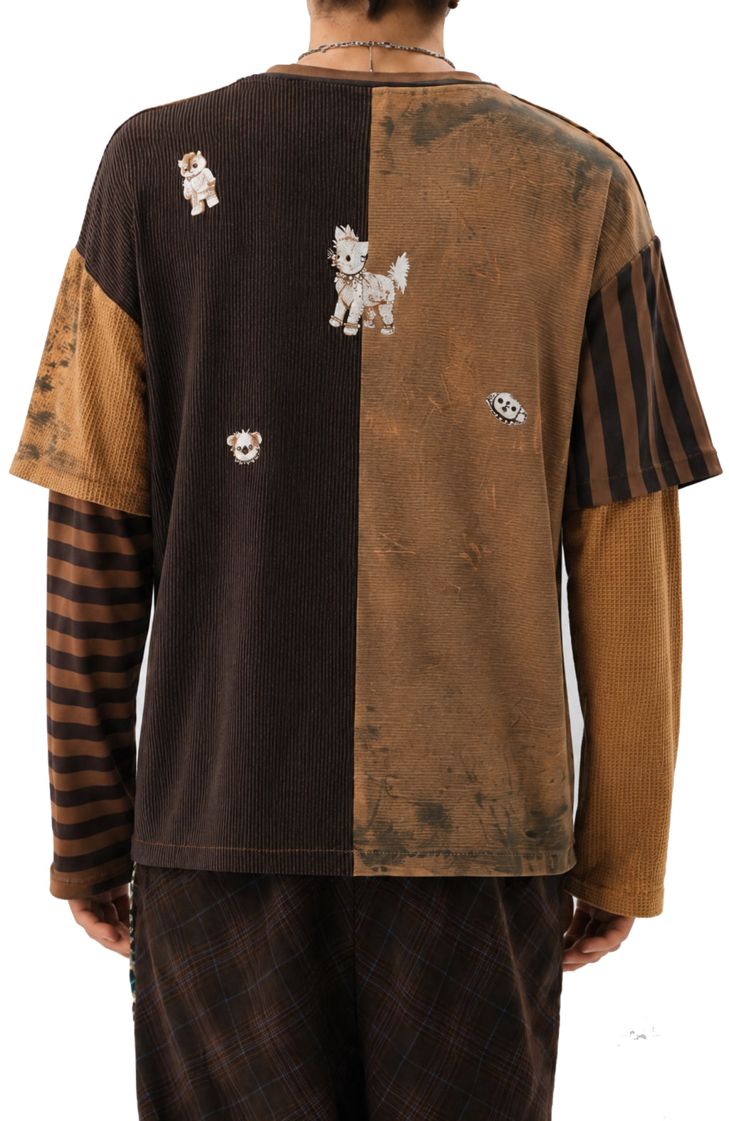 T-shirt Castaneda