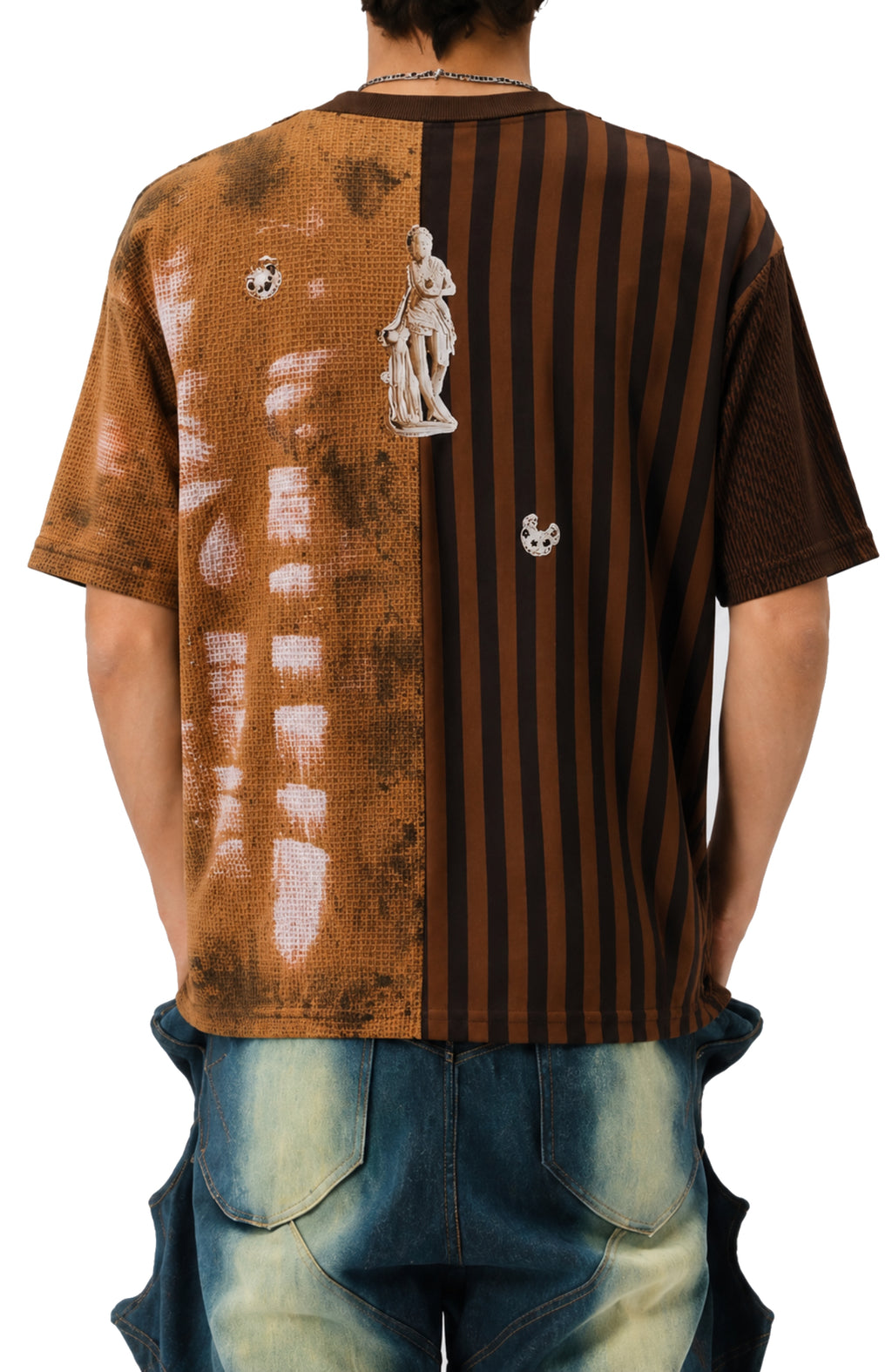 T-shirt Castaneda